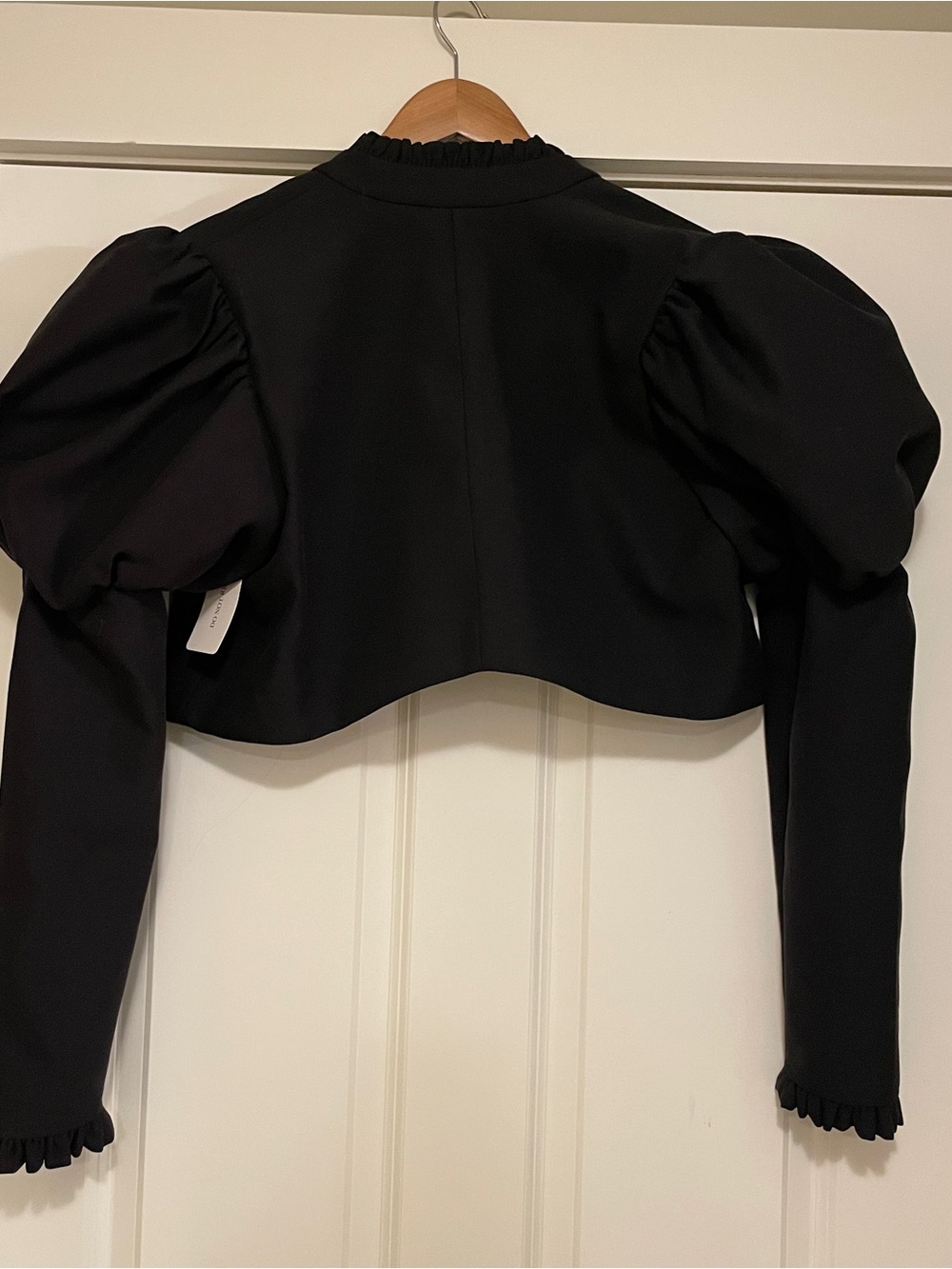 Selkie Black Cropped Puff-Sleeve Jacket - Picture 6 of 7
